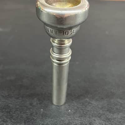 VINTAGE Vincent Bach Mt. Vernon 10 1/2E Cornet Mouthpiece Used image 2