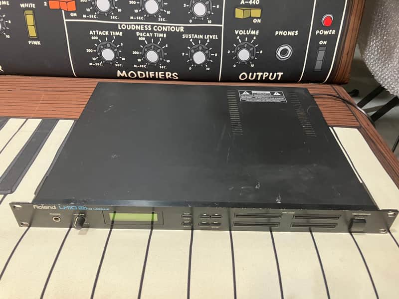 Roland U-110 PCM Sound Module image 1