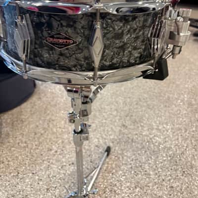 Solid Maple Craviotto 5 1/2" x 14" Johnny C Snare Drum, Black Oyster image 4