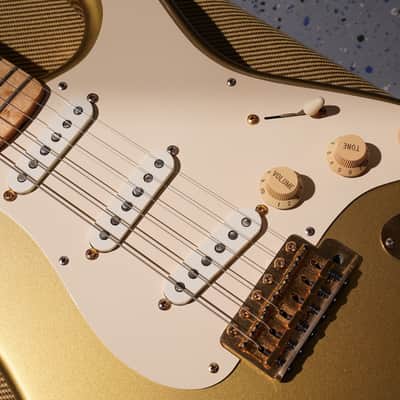 1996 Fender Custom Shop '54 Reissue Stratocaster Gold image 5