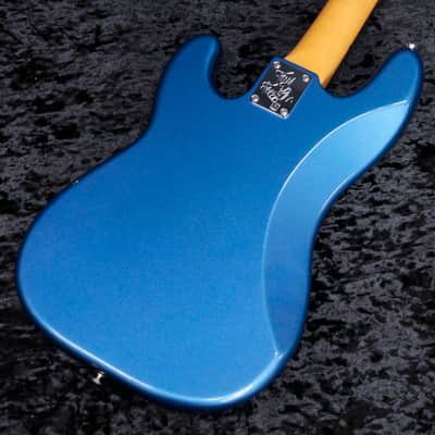 FENDER USA Tony Franklin Fretless Precision Bass with Ebony Fingerboard in Lake Placid Blue [US20070246] (04/03) image 6