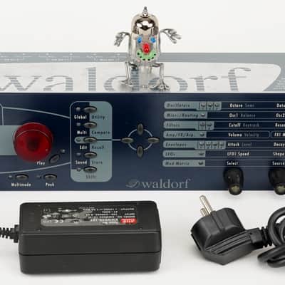 Waldorf Micro Q Synthesizer Rack Blau + Neuwertig + 1,5 Jahre Garantie image 2