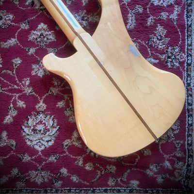 1979 RICKENBACKER 4001 BASS IN MAPLEGLO FINISH WITH ORIGINAL CASE image 9