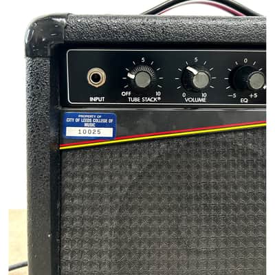 Gorilla GG20 Practice Amp - Guitar Amplifiers - Good image 2