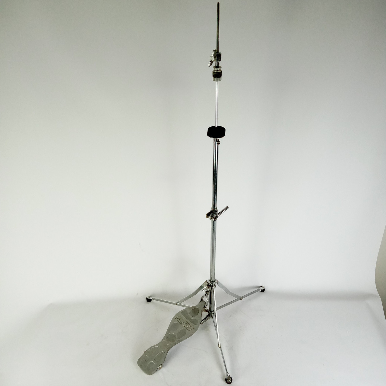 Gretsch Flat-Base Hi-Hat Cymbal Stand#4844W Vintage 60s Flush Tripod Round Badge — main photograph