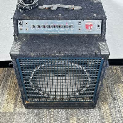 Swr Workingman's 15 1x15 200W Bass Combo Amp image 1