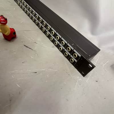 Tascam PB-32P 32-Point Patch Bay image 3