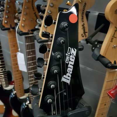 Ibanez   Gio Grg270 B + Emg image 4