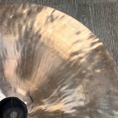 World Percussion 13-1/2" Lion China Cymbal image 9