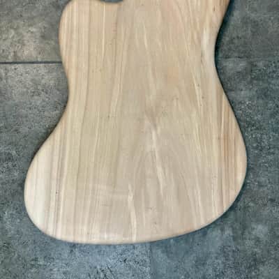 Jazzmaster body poplar image 6