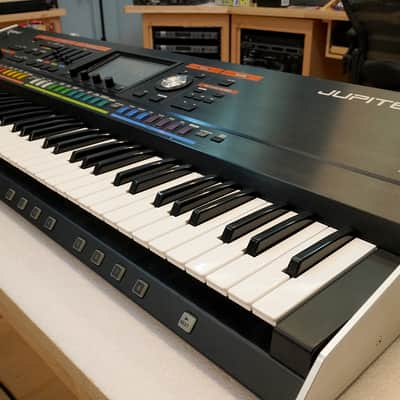 Roland Jupiter 80 76-Key Digital Synthesizer 2010s - Black image 4