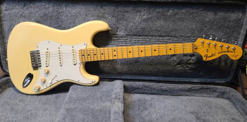 Fender ST-72 YM Yngwie Malmsteen Signature Stratocaster Made In