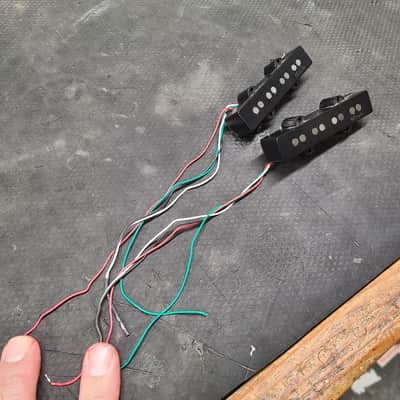 DiMarzio DP149BK Ultra Jazz Pair Set - Black image 3