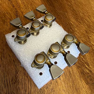 Vintage Grover Rotomatic 102 Series tuners - '74 complete & fully functional 3x3 chrome set image 10