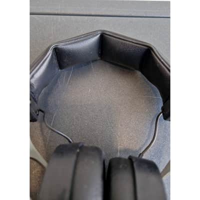 Beyerdynamic DT 220 - Headphones - Black - Excellent image 8