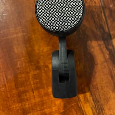 Immagine ☆Sennheiser MD 504 Cardioid Dynamic Drum Microphone with Mic Clip - 4