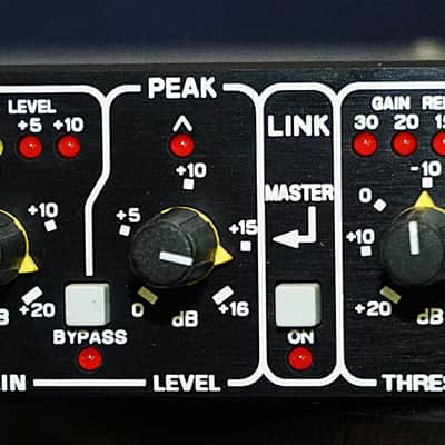 Drawmer DL441 Quad Auto Compressor Limiter DL 441 4-Channel Compressor/Limiter image 2