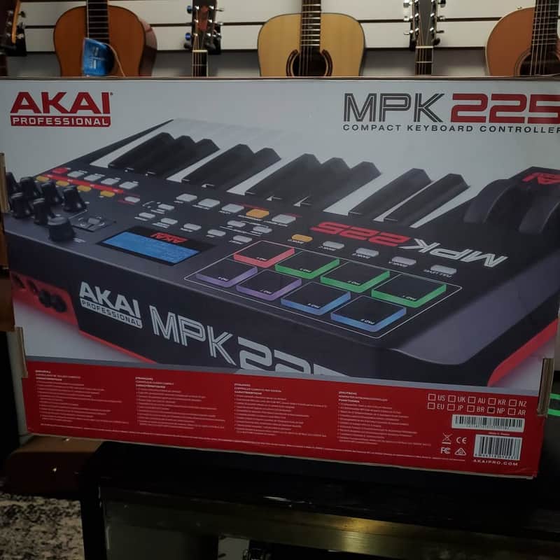 Akai MPK225 MK2 /usb - open box image 1