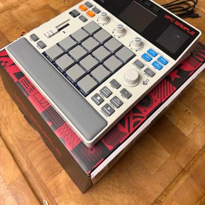 Akai MPC Sample 2025 - present - Gray - MINT image 3