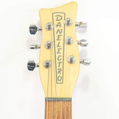 Rare Danelectro Danoblaster Inuendo – Built-In Multi Effects – with Gigbag image 3