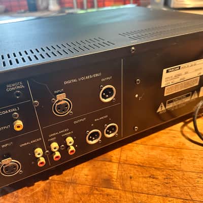 Tascam DA30 Dat Recorder - NICE! image 4