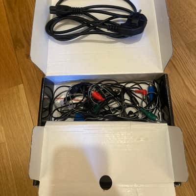 CIOKS AC Rider Link 200/800mA 6-Outlet 9/12v Power Supply 2010s - Black image 4