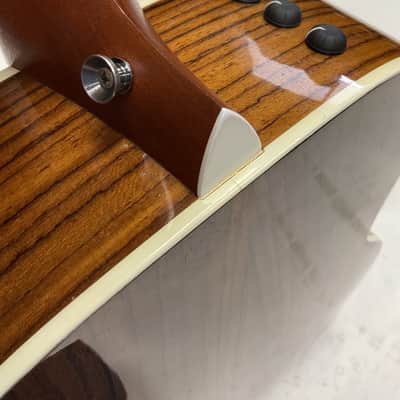 Taylor 214e-SB DLX 2020- Tobacco Sunburst image 11
