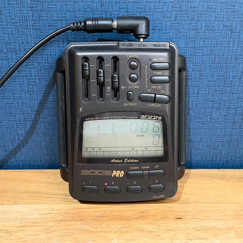 1993 – 1997 Zoom 9002Pro Black