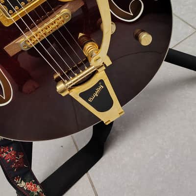 MINT-LIKE NEW-Gretsch G5422TG Electromatic Classic Hollow Body Electric Guitar, Walnut Stain with custom GRETSCH case image 7