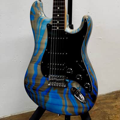 ‘13 Fender FSR Standard Stratocaster® HSS Swirl image 6