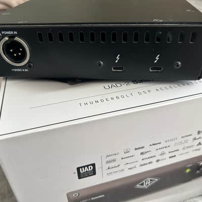 Universal Audio UAD-2 Satellite Thunderbolt 3 OCTO Core + Free thunderbolt cable image 2