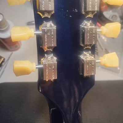 Gibson Les Paul Studio 2024 - Present - Blueberry Burst image 7