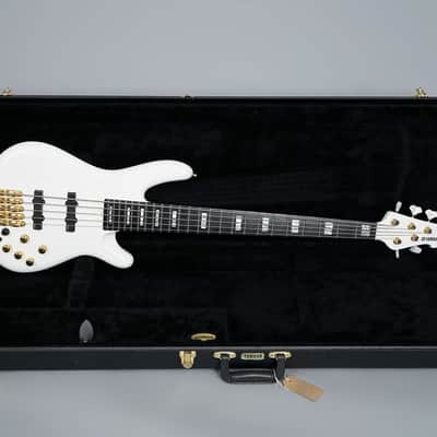 Yamaha BBNE2 Nathan East - White image 11
