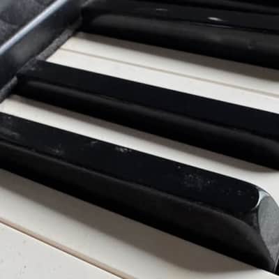 Roland XV88 Synth 88 weighted keys image 23