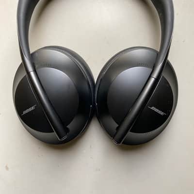 Bose Headphones 700 Wireless Noise Canceling image 2