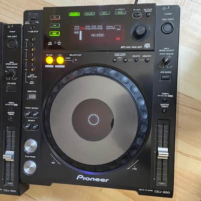 Pair of Pioneer CDJ 850-K image 3