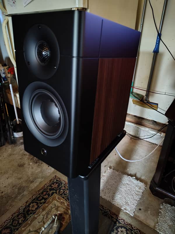 Hivi Swans  D3.1MKii * Brand New pair in box read description image 1
