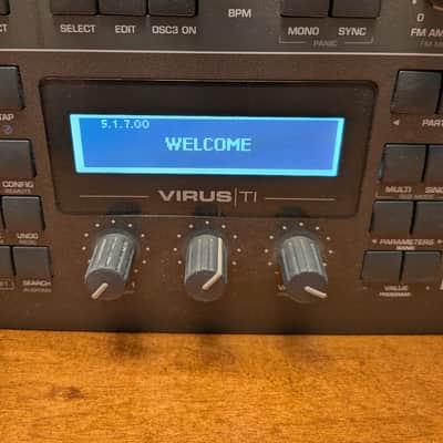 Access Virus TI Desktop + Digital Decksaver Cover + Premium Techno/House Sound Banks + Rack Tray – Excellent Condition