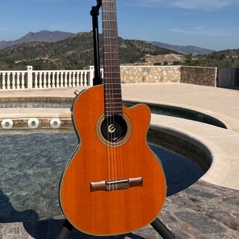 1994 – 2000 Epiphone Chet Atkins SST Classic Antique Natural