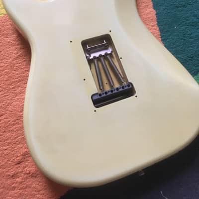 Fender Japan ST-33 Standard Stratocaster 1986-87 Blonde? F-Serial strat Fuji-gen image 2