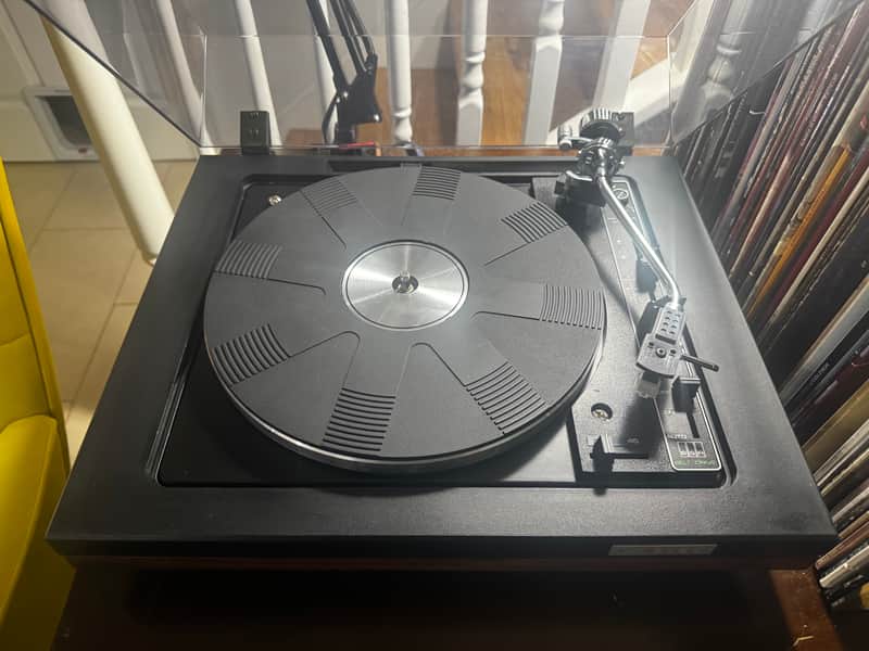 Vintage Realistic Lab 58 Turntable. Restored. image 1