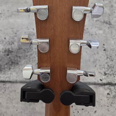 Taylor 410ce Electro Acoustic Guitar with Fishman Electronics 1998 - 2003 - Natural image 7
