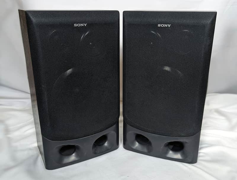 Sony SS-D555 Set Of 3-way Speakers - 19” Tall - Black - 2 Channel image 1