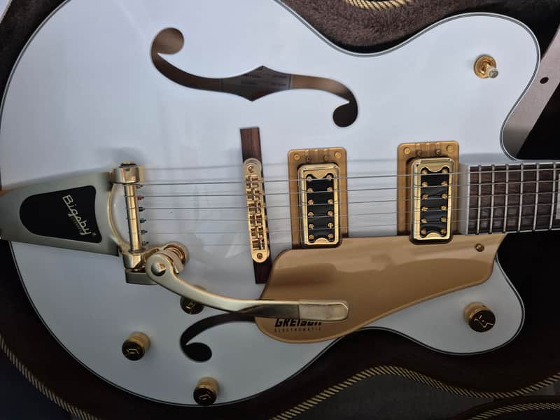 Gretsch G5422TG Electromatic Classic 2024 Double Cut Snowcrest White Tweed Hardcase image 1
