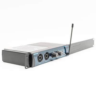 Shure P2T Wireless IEM Transmitter H2 Band 518–553 MHz PSM200 w/ Rack Ear image 2