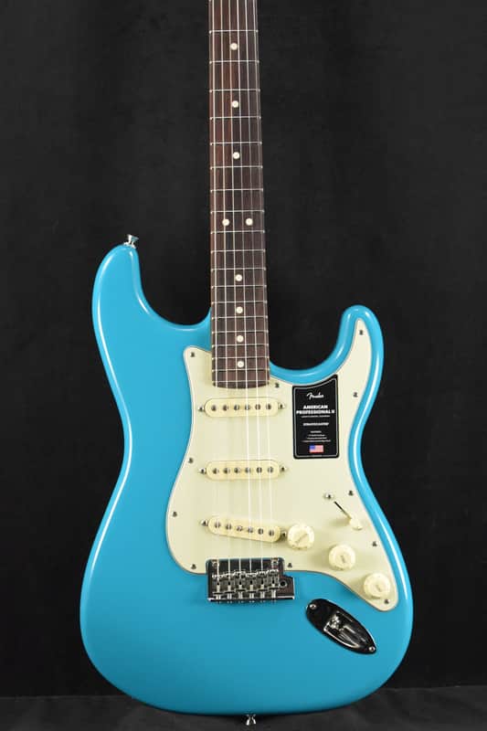 Fender American Professional II Stratocaster Miami Blue Rosewood Fingerboard image 1