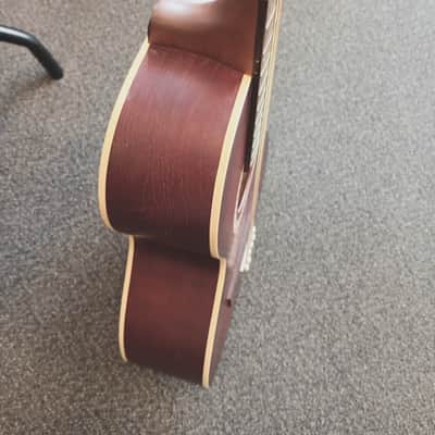 Art & Luthier AMI Parlor 2002 - Burgundy burst image 5