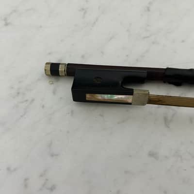 Antique Violin bow image 5