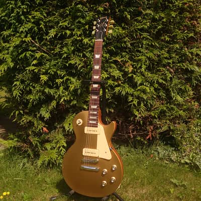Gibson Les Paul Studio '60s Tribute P90s Gold Top With String Butler and Gibson Case- 2011 image 2