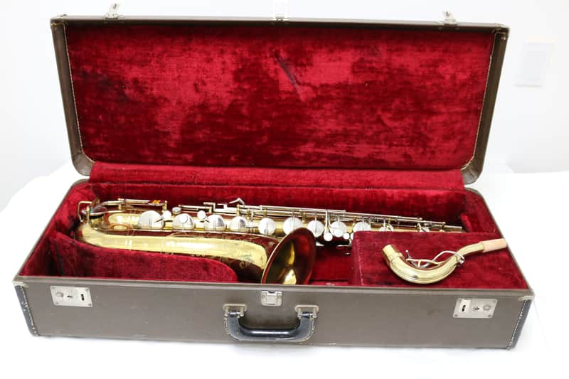 Buescher Tenor Sax 400 Brass image 1